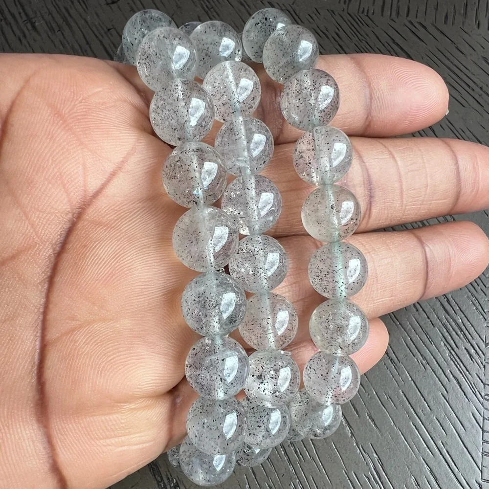 (ONE) Black strawberry quartz bracelet 10mm 6.5’ - Picture 4 of 5